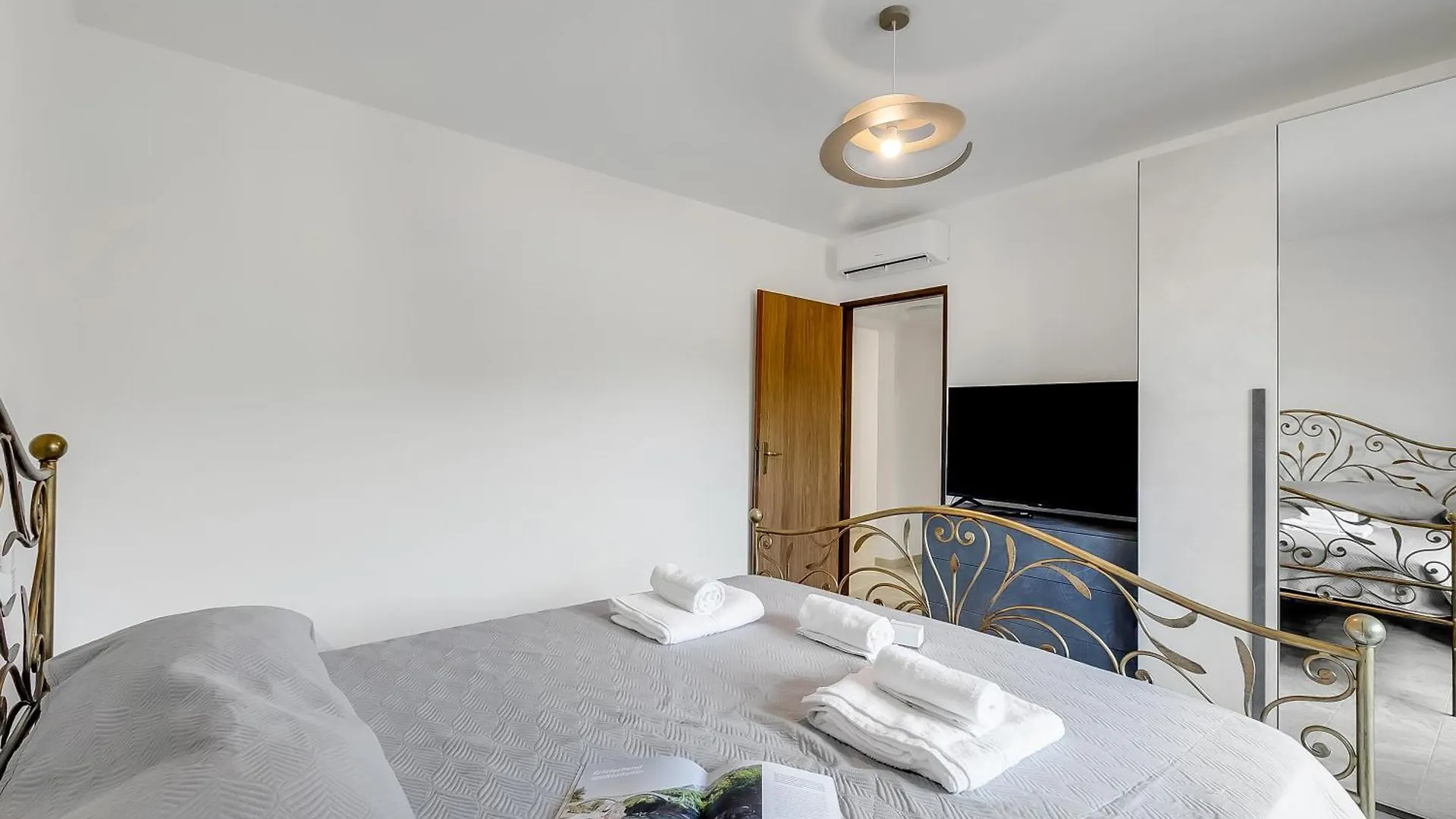 La Dolce Laveno - Happy Rentals 0*, Laveno-Mombello